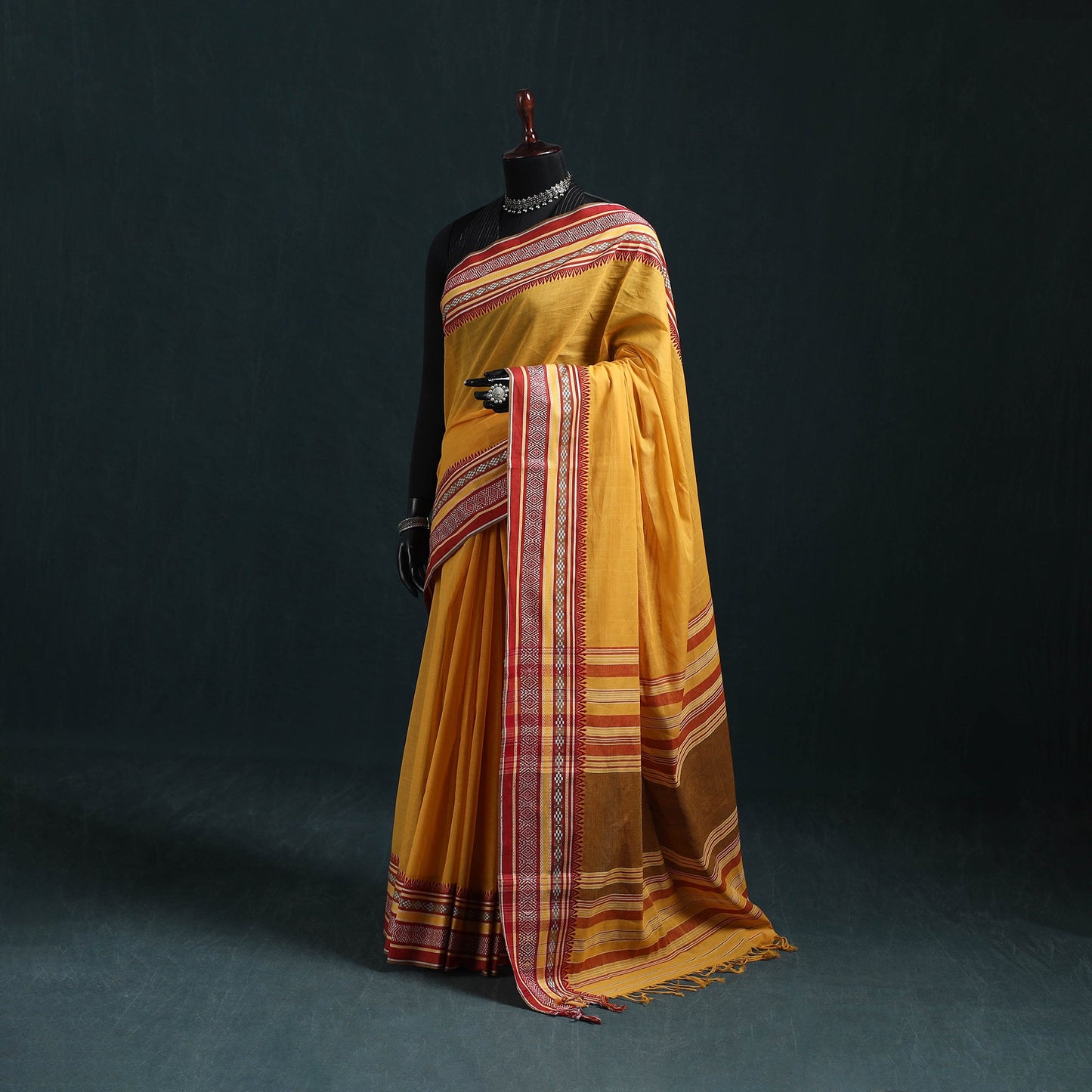 Bengal handwoven cotton begumpuri saree 32 - handcrafted