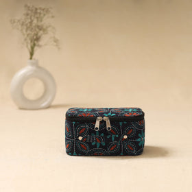 Bengal kantha work handcrafted jewellery box with mirror 04