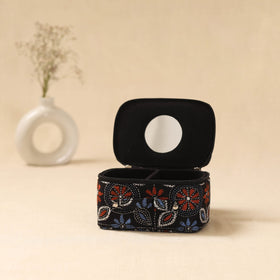 Bengal kantha work handcrafted jewellery box with mirror 06