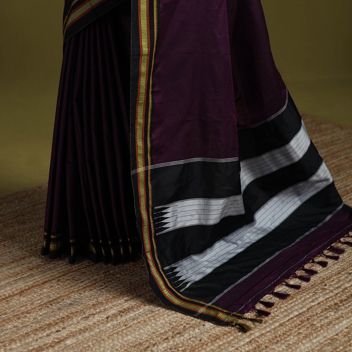 Silk cotton khun saree with ilkal pallu chikki paras border