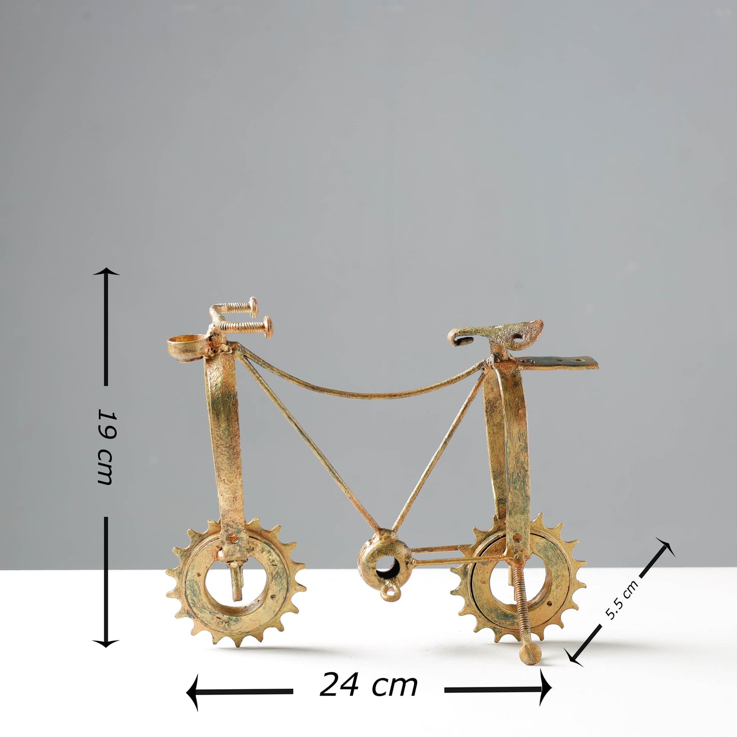 bicycle showpiece