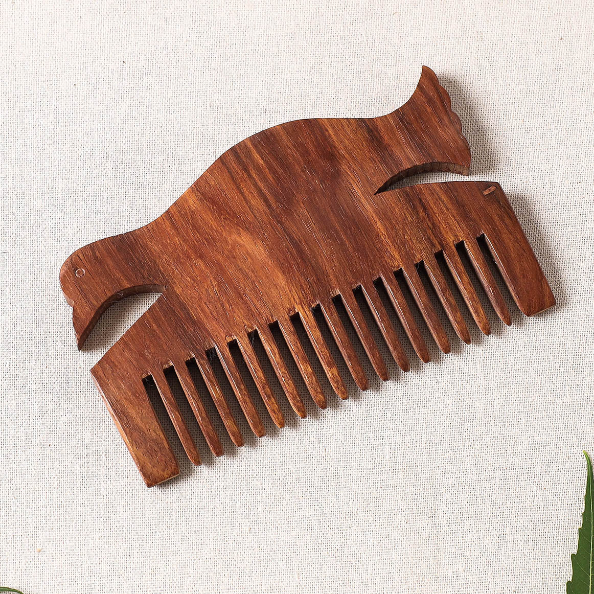  Bijnor Hand Carved Sheesham Wood Comb (Medium) 