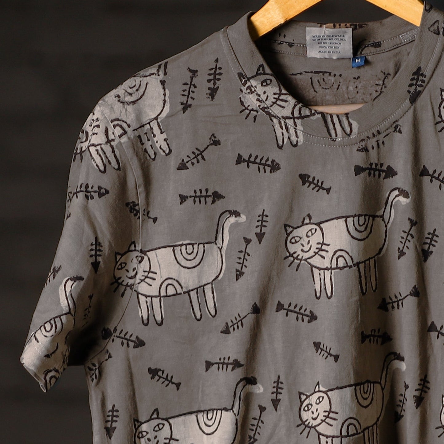 Buy Block Art Prints Natural Dyed Cotton Unisex Round Neck T-shirt Online at iTokri.com