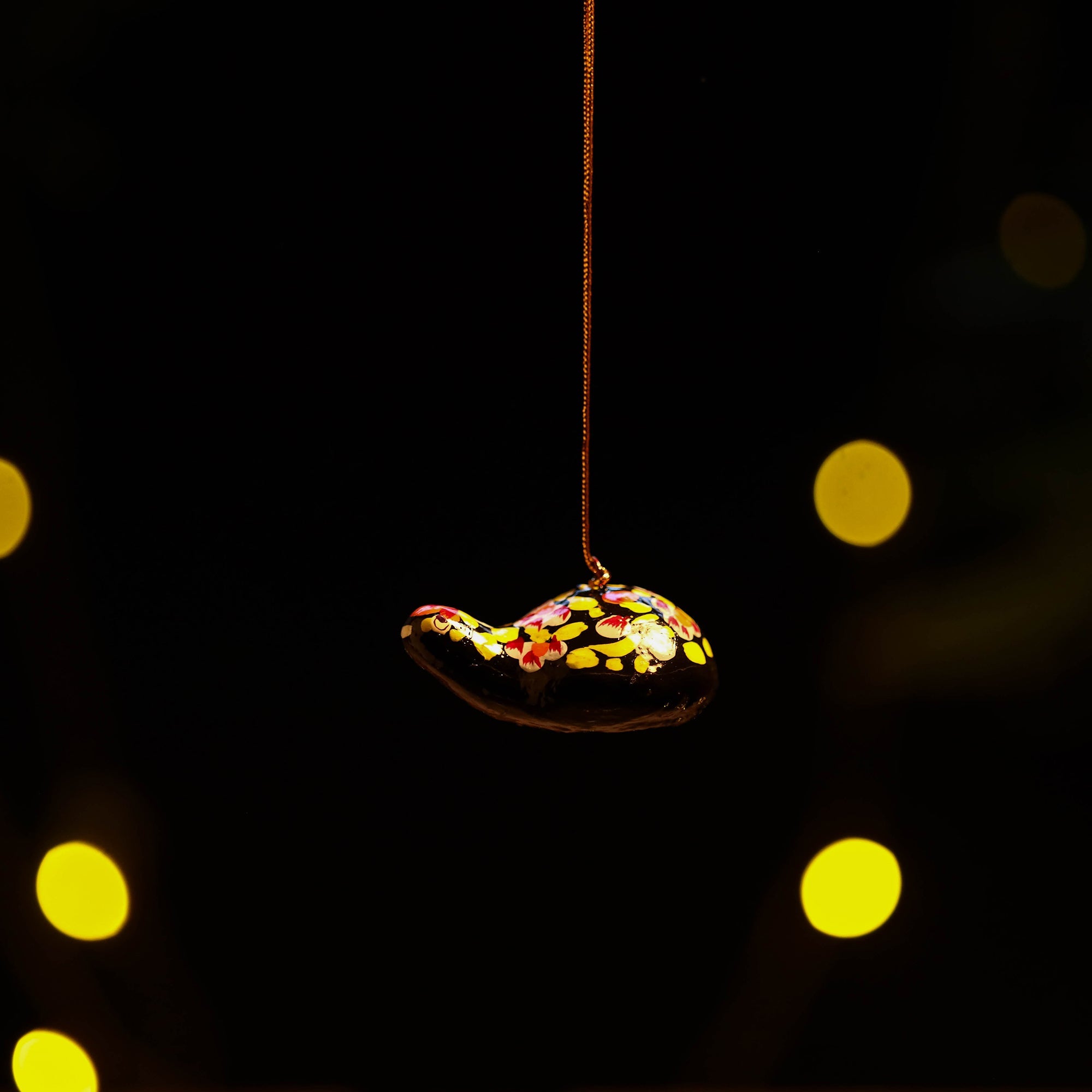 Bird - kashmir handpainted christmas decor ornament 91