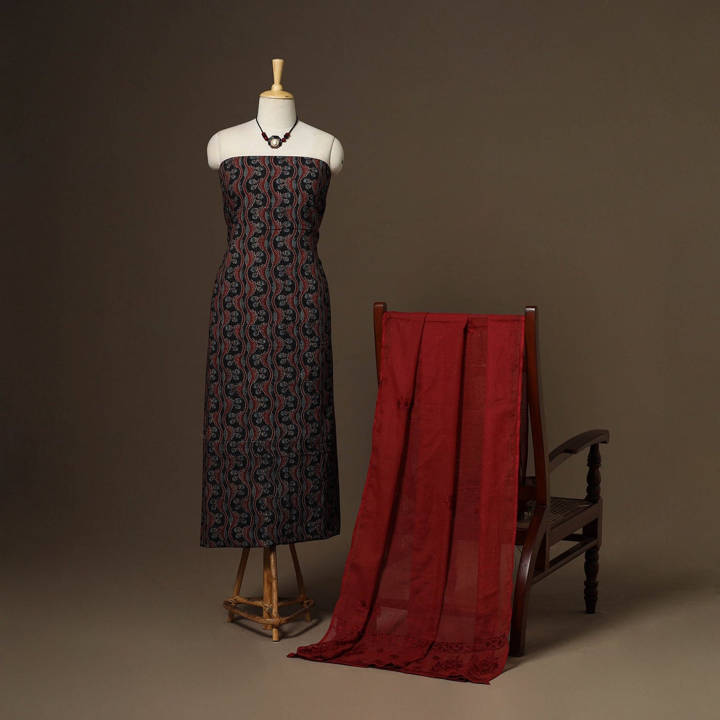 2pc cotton unstitched dress material with jewellery set 22