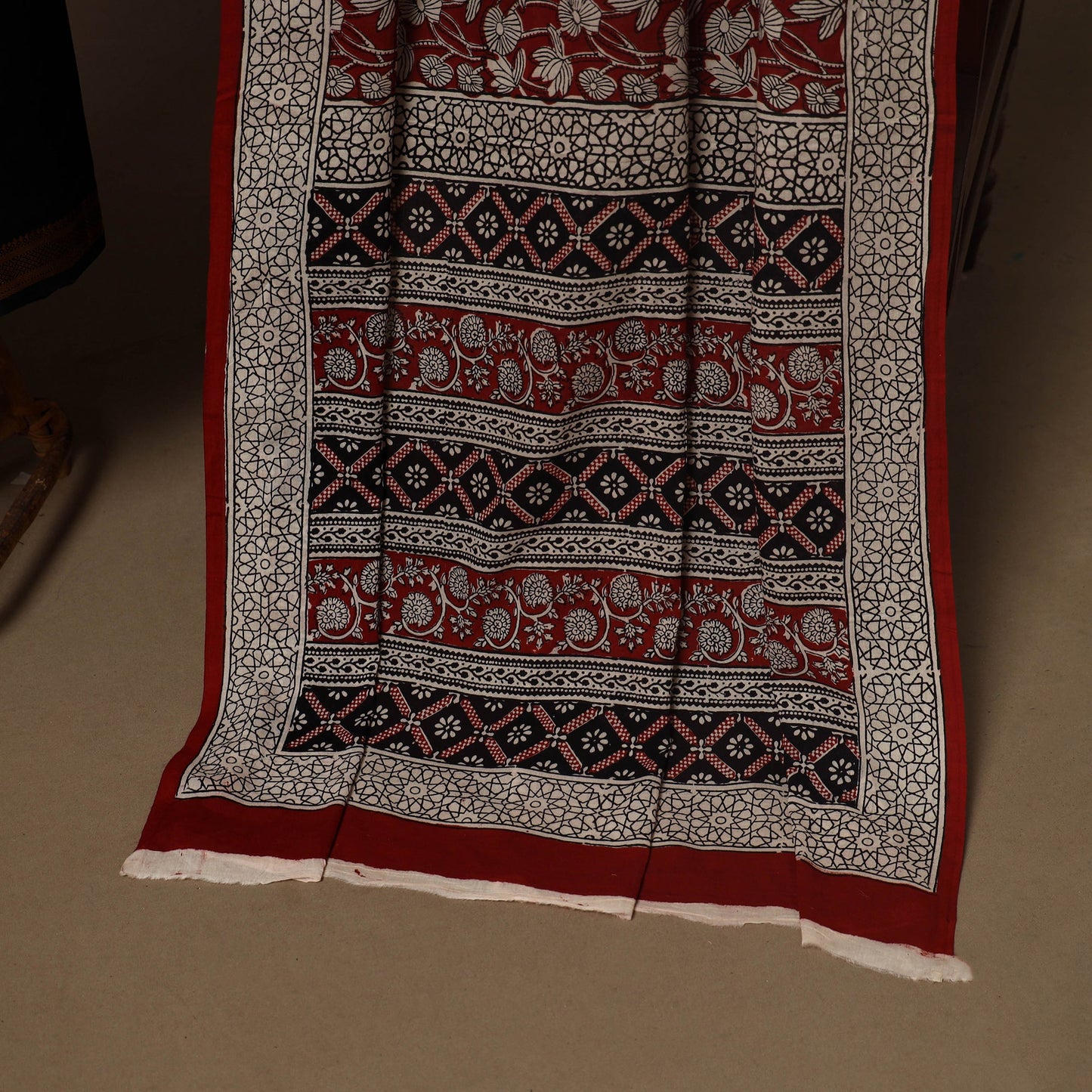 Black - 2pc handloom cotton unstitched mangalagiri dress