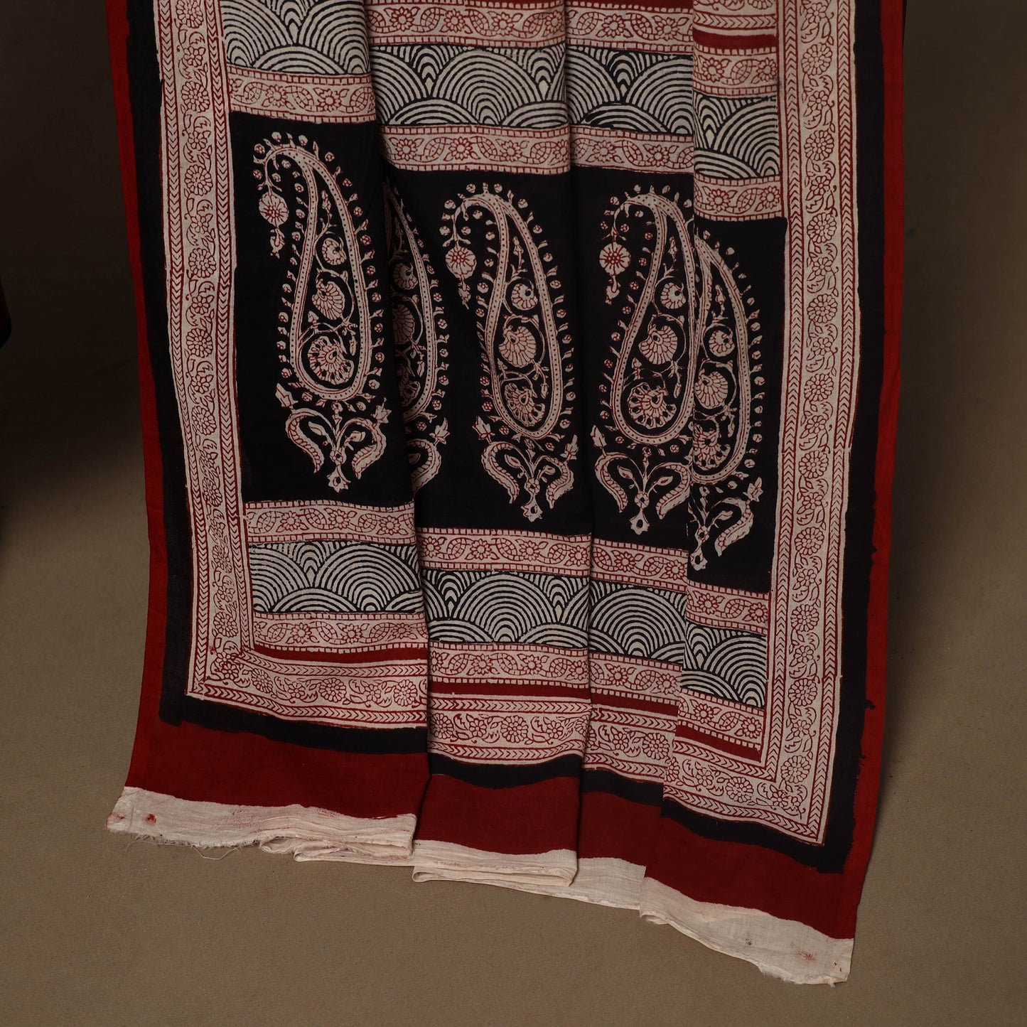 Black - 2pc handloom cotton unstitched mangalagiri dress