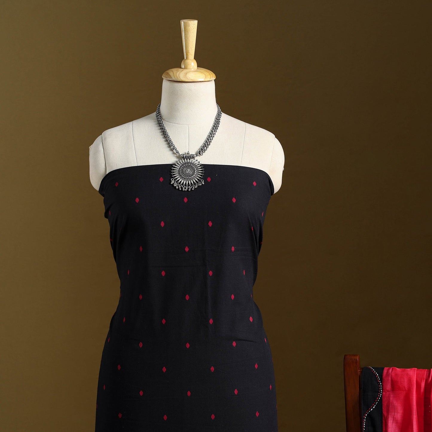 Black 2pc Jacquard Cotton Kurta with Chanderi Dupatta