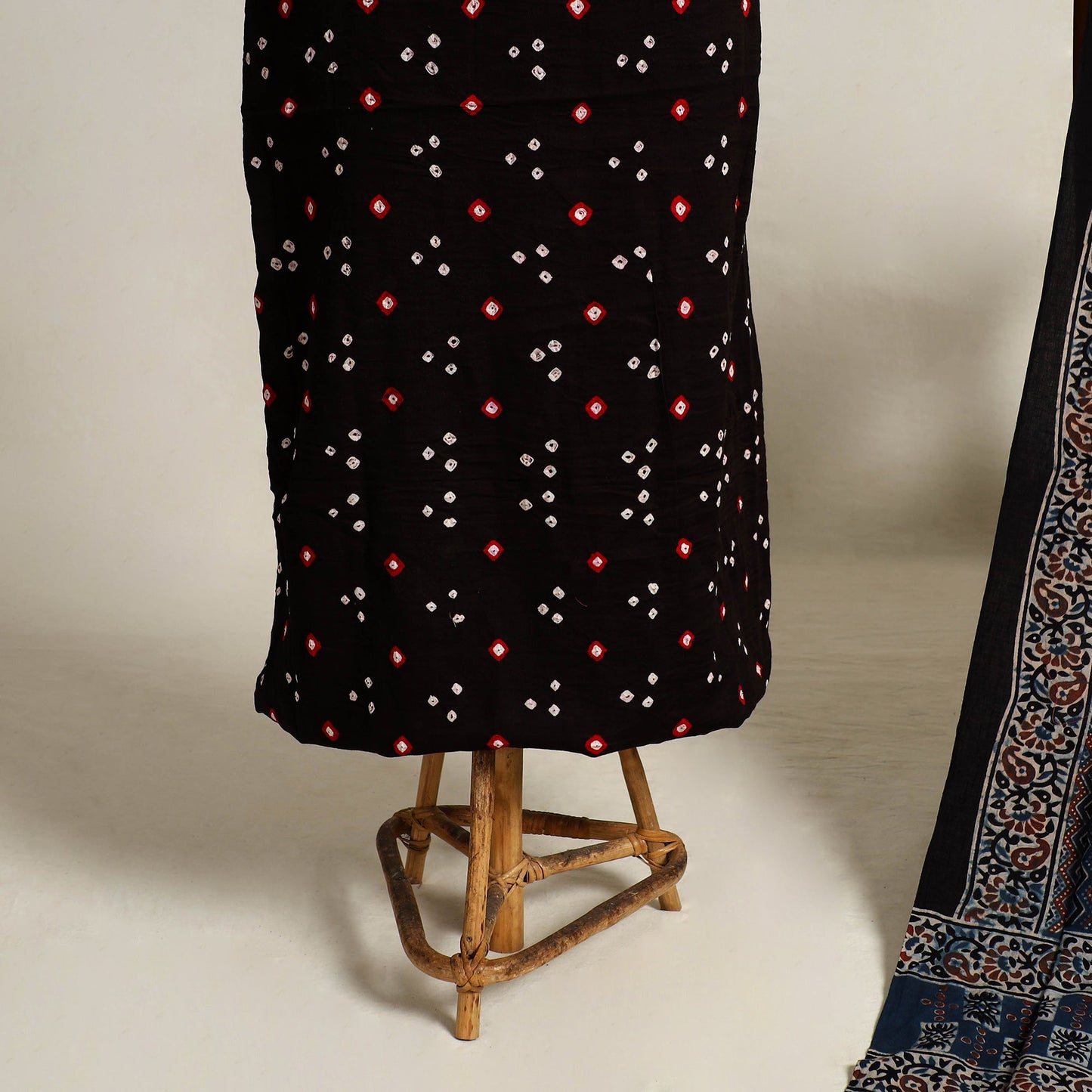 Buy 2pc Tie-Dye Cotton Bandhani Kurta with Ajrakh Dupatta