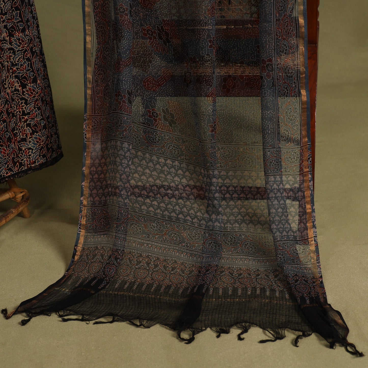 Black - 2pc unstitched dress material with jewellery set 15