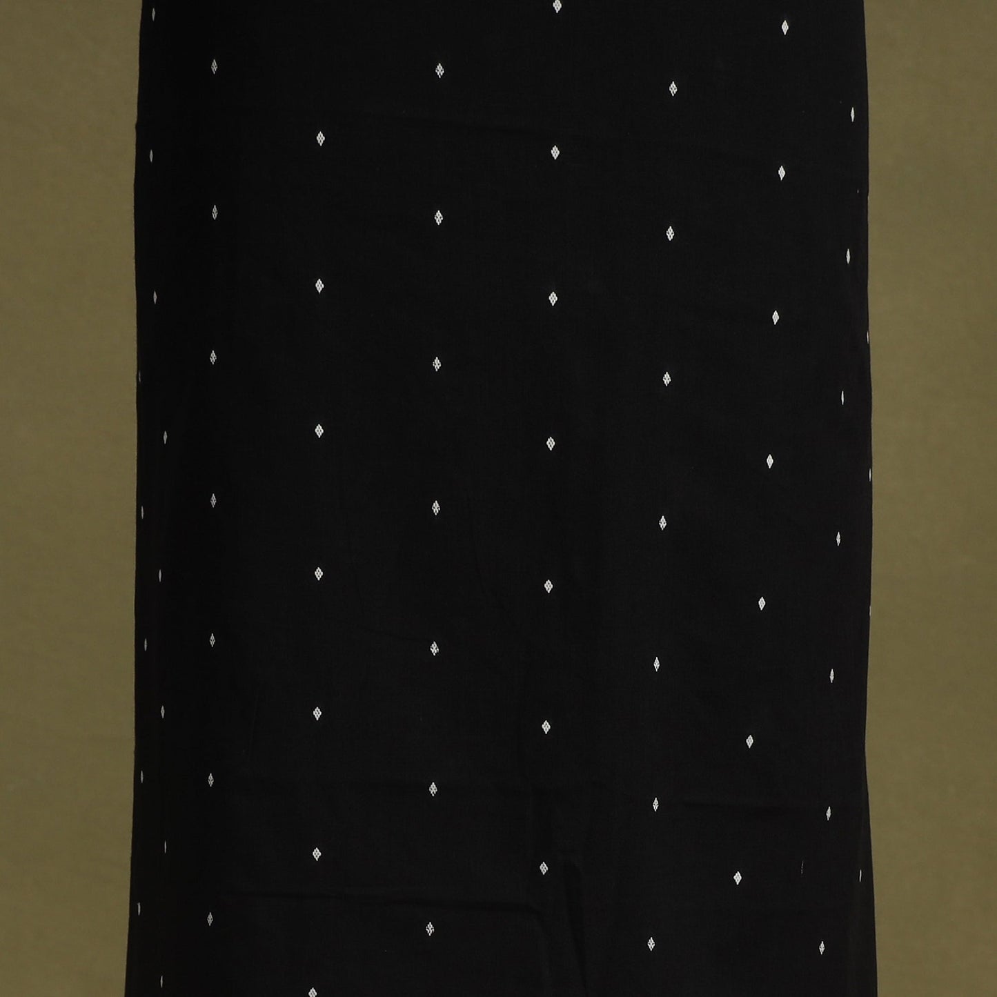 Black 2pc Unstitched Jacquard Dress Material with Jewellery Set