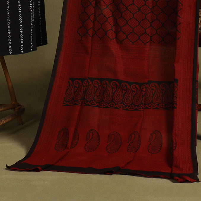 Black 2pc Unstitched Jacquard Dress Material with Jewellery Set