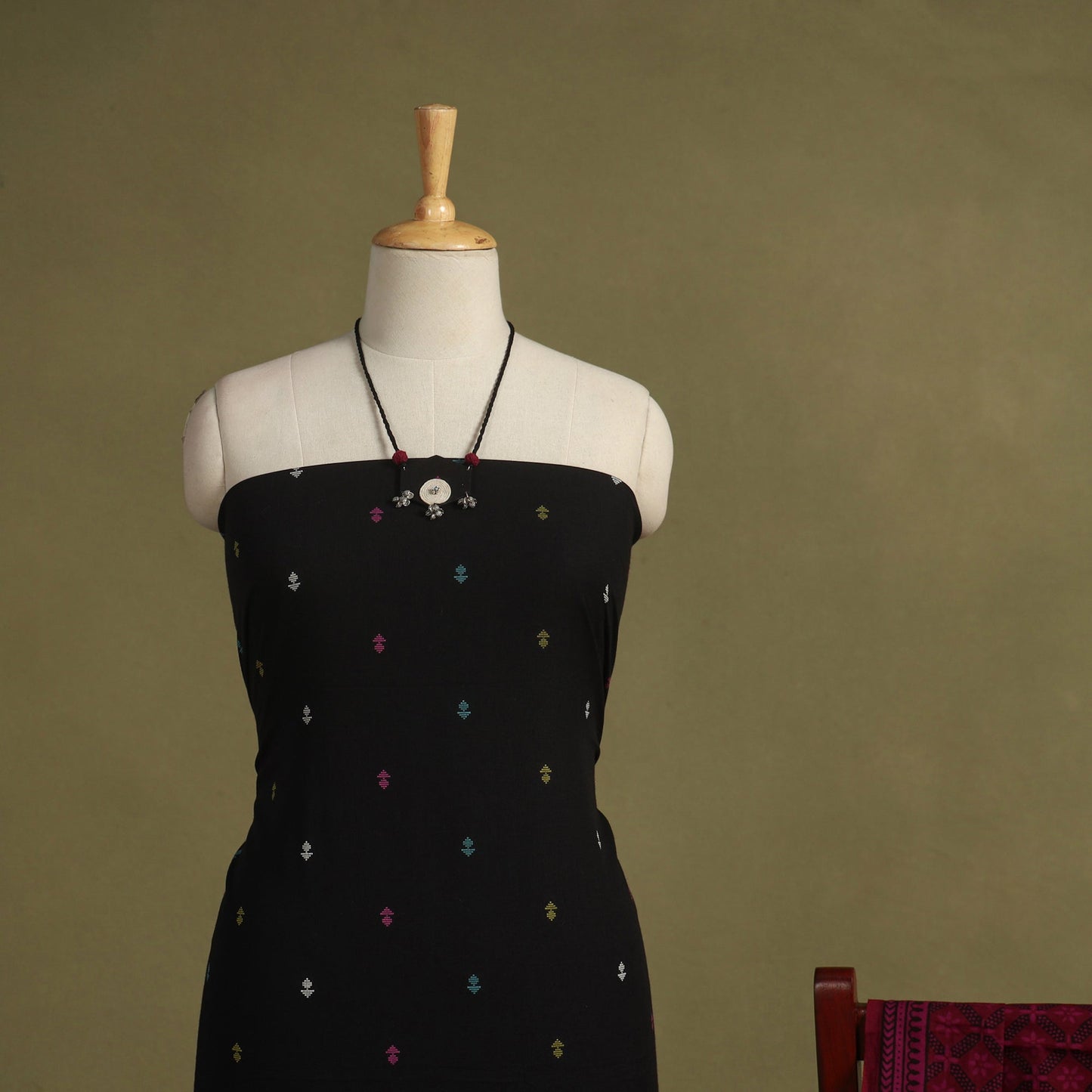 Black 2pc Unstitched Jacquard Dress Material with Jewellery Set