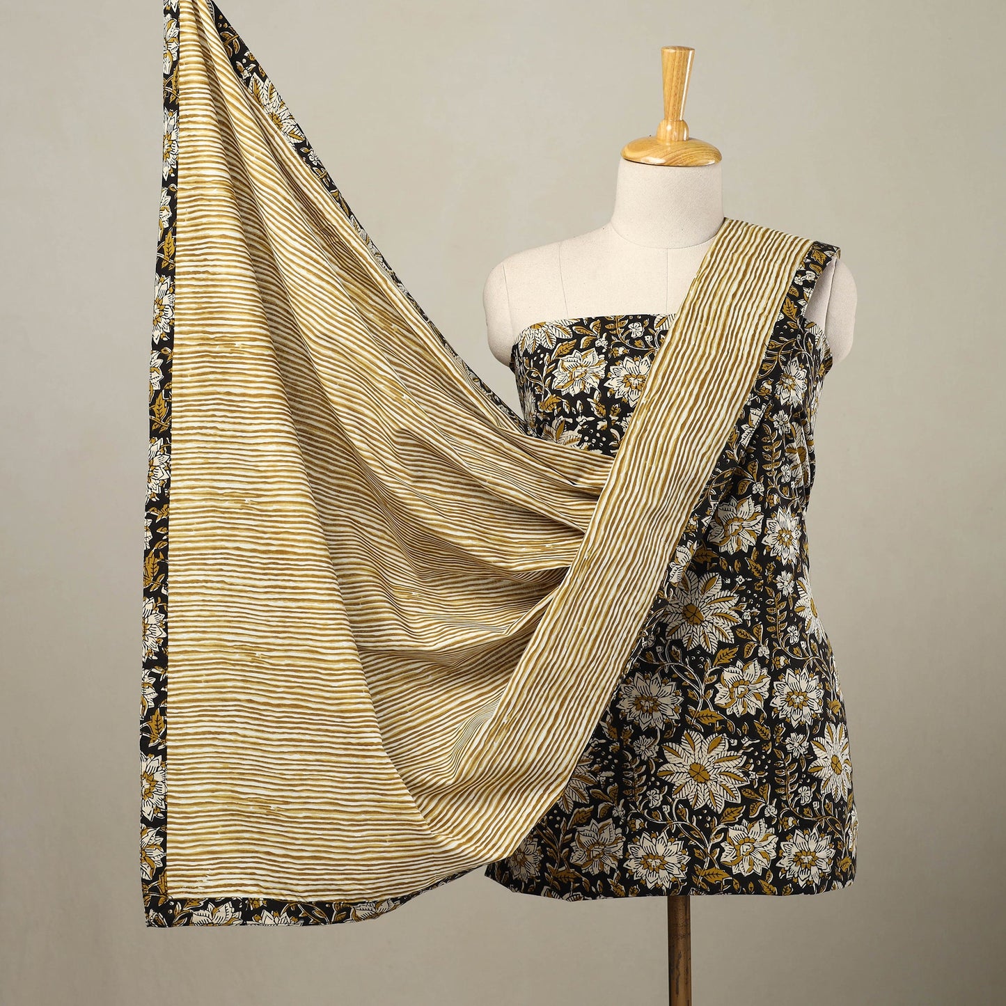  Black 3pc Cotton Bagru Print Kurta with Sanganeri Dupatta