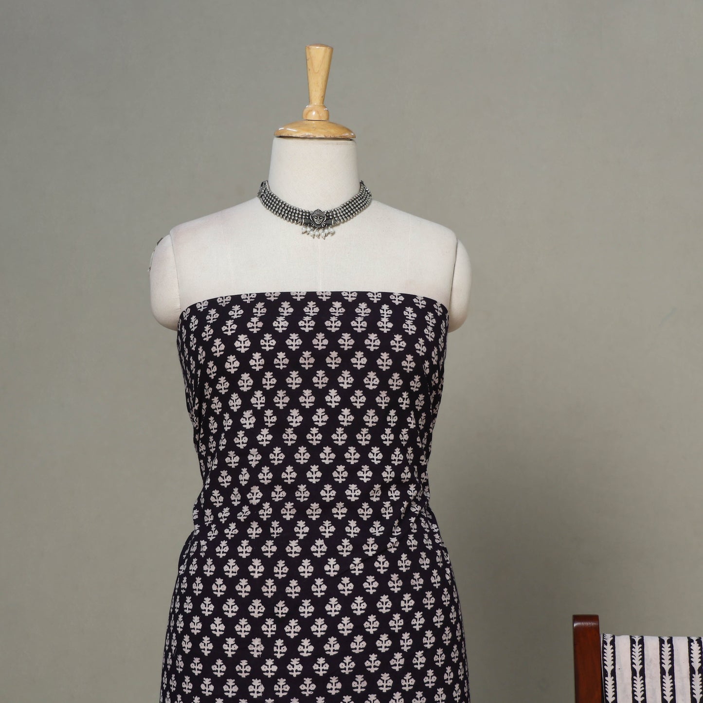 Black - 3pc cotton unstitched bagh dress material 10