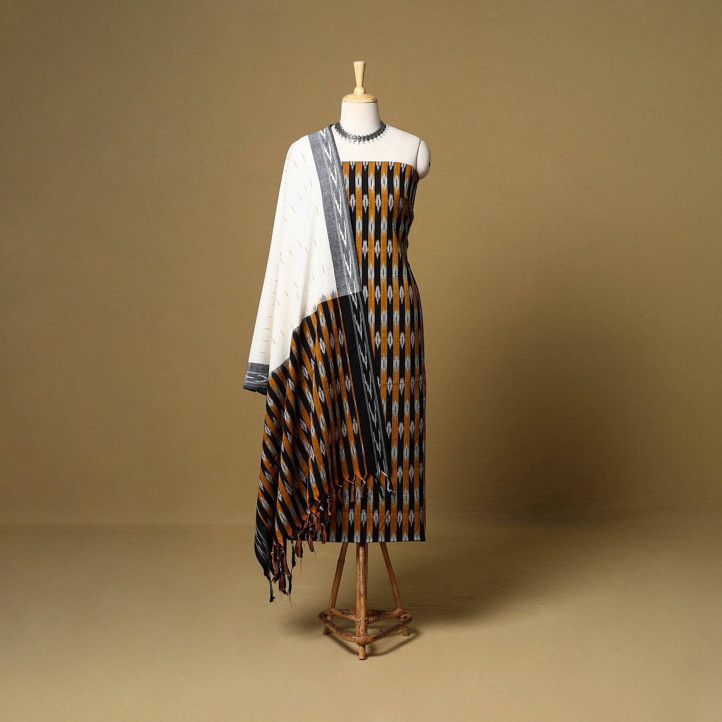 Black - 3pc handloom cotton unstitched pochampally ikat