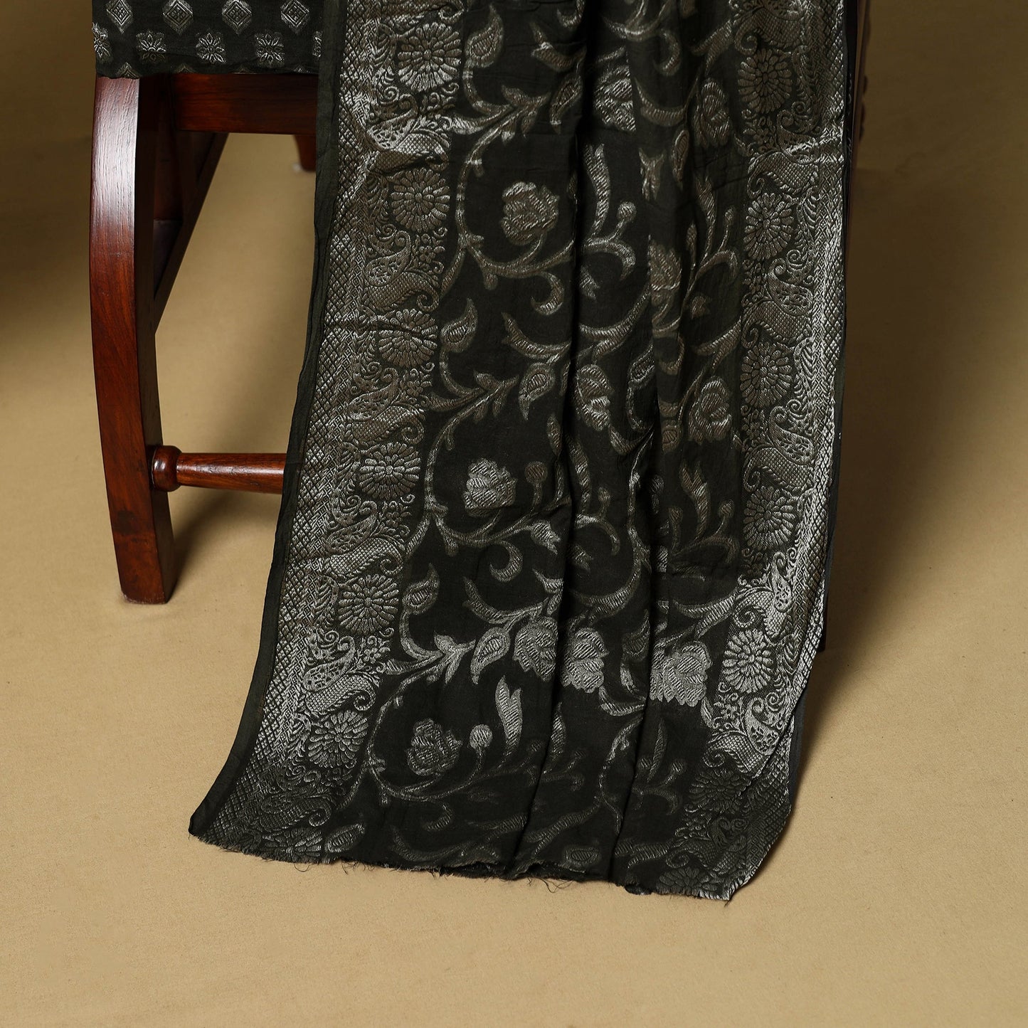 3pc kutch tie-dye satin cotton unstitched aari khatli work