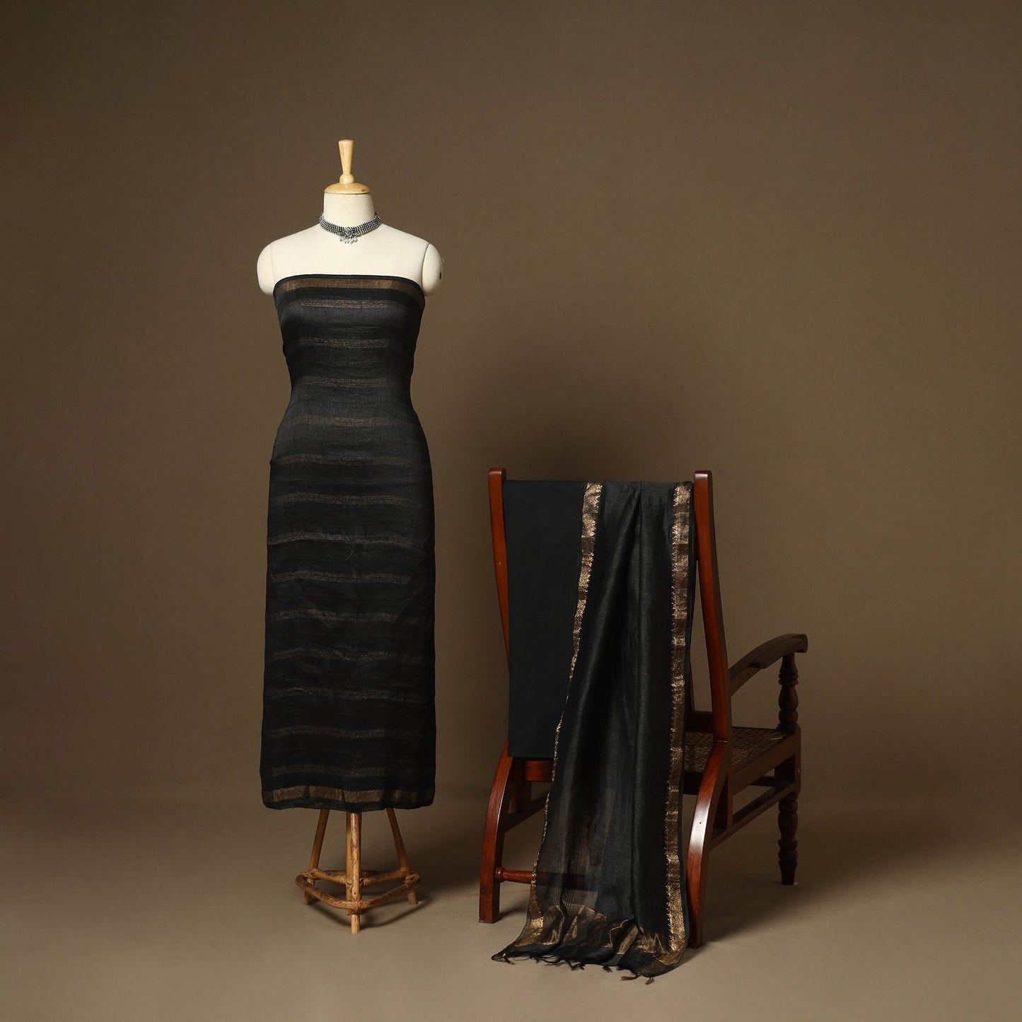 Black - 3pc linen silk handloom unstitched plain dress
