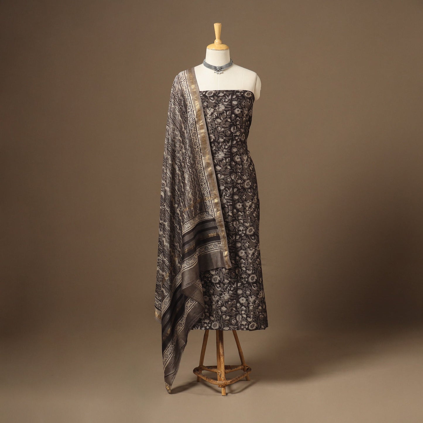 Black 3pc Natural Dyed Maheshwari Silk Unstitched Vanaspati Jahota Dress Material