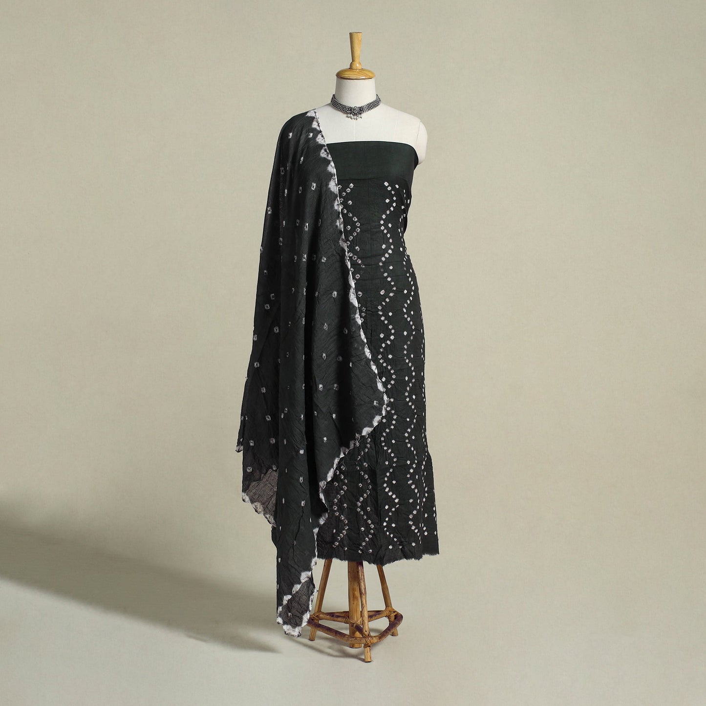 Black 3pc Unstitched Kutch Bandhani Dress Material