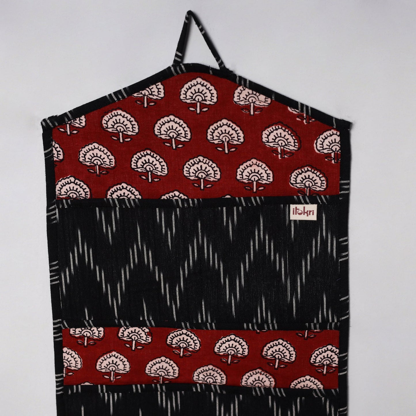 Black - 4 pockets handcrafted cotton wall hanging letter