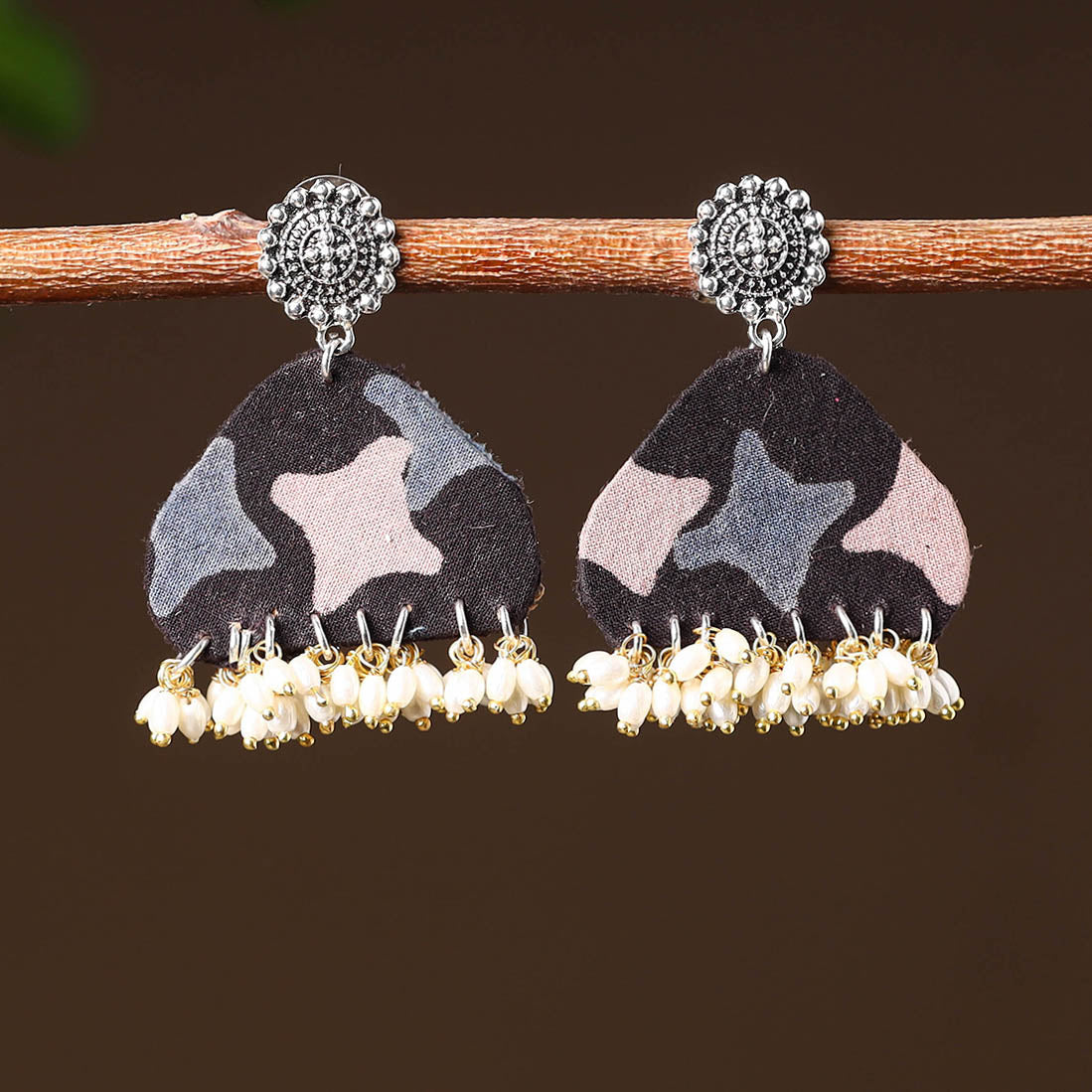 Black - aarushi handcrafted gs fabart earrings