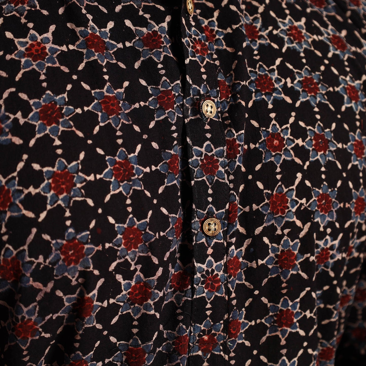 ajrakh men kurta 