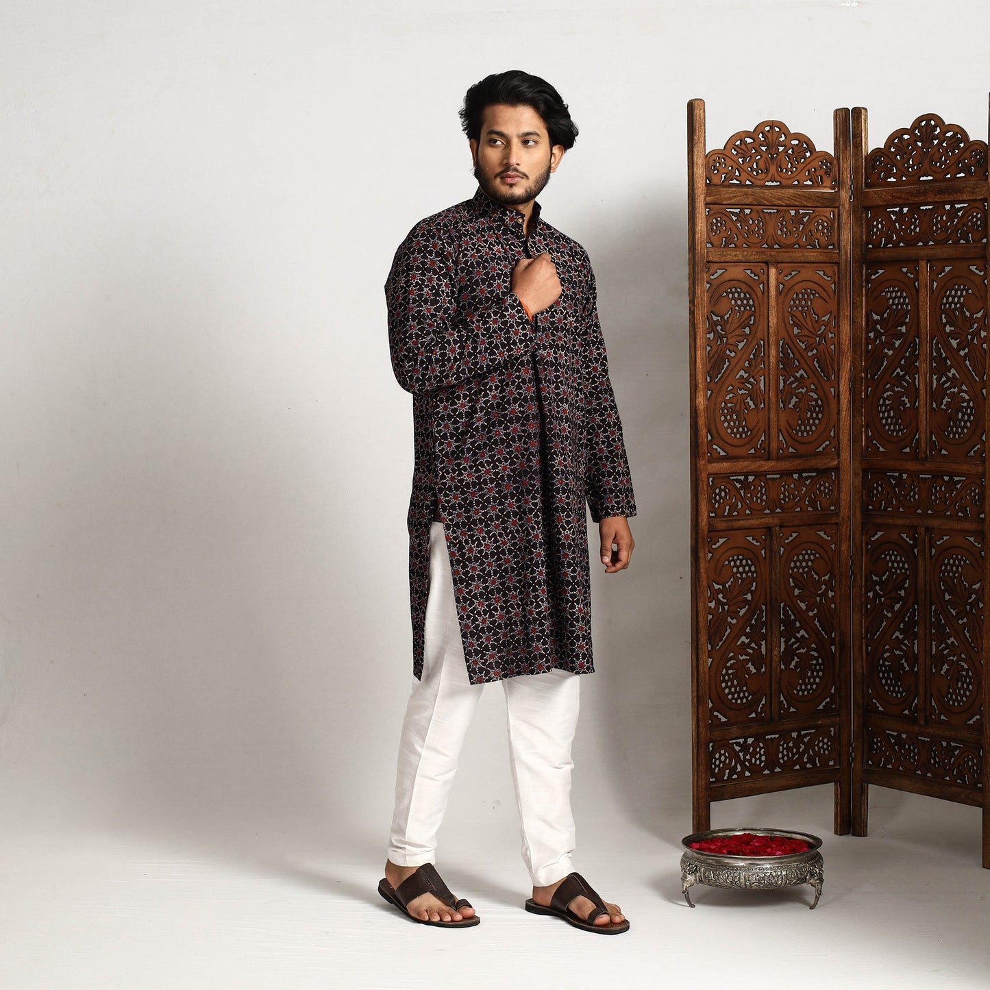 ajrakh men kurta 