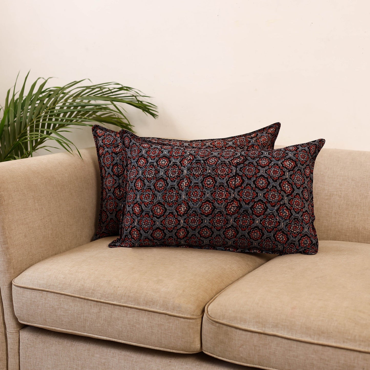 Hand pillow cover (set of 2) 54 - handcrafted
