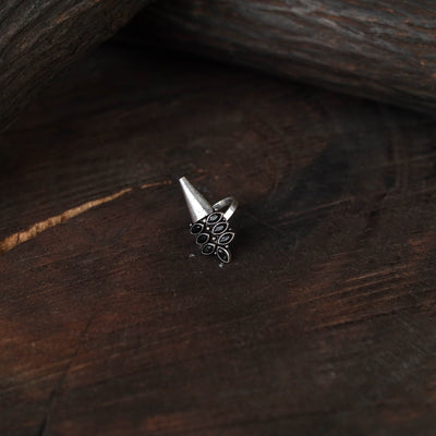 Black - antique silver finish oxidised stone work ring 57