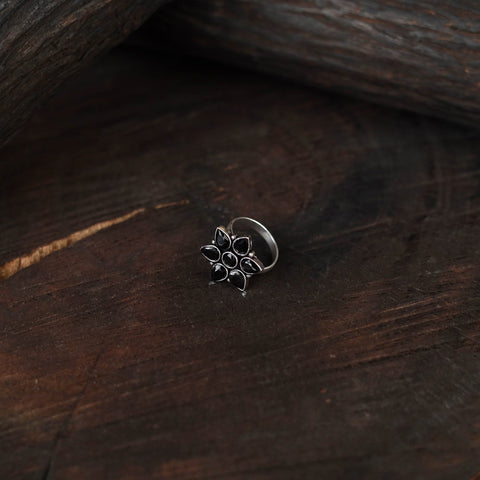 Black - antique silver finish oxidised stone work ring 67