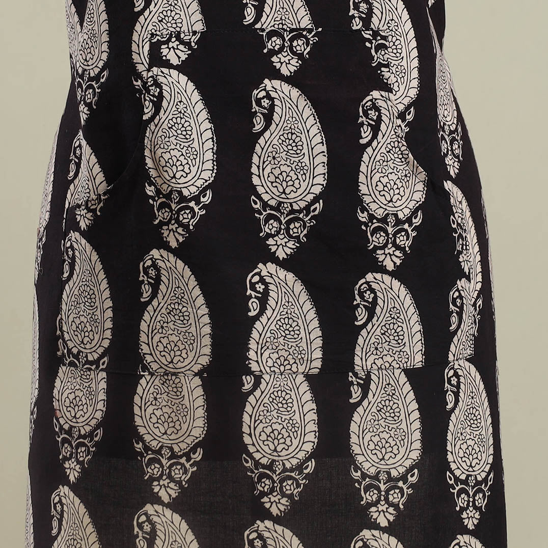 Buy Black Bagh Block Print Cotton Apron with Pocket