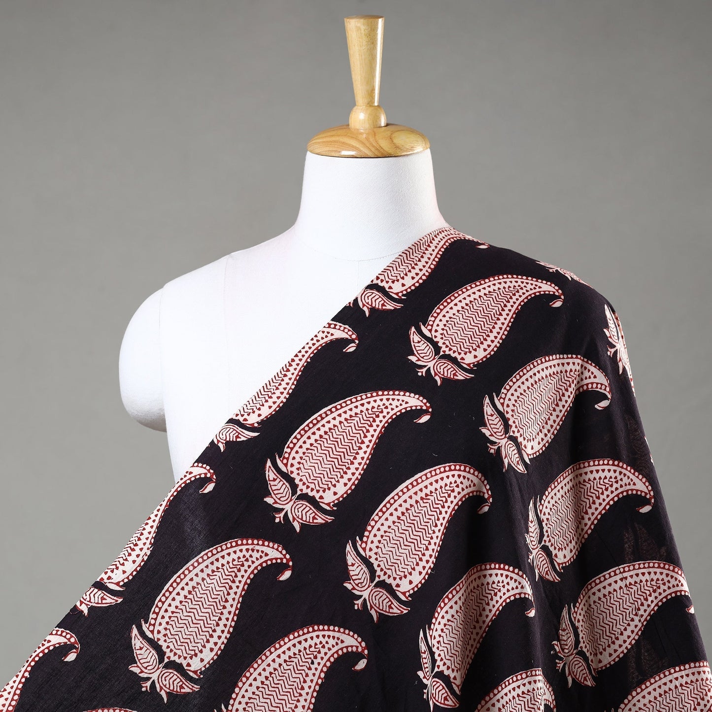Buy Bagh Block Printed Natural Dyed Cotton Fabric Online at iTokri.com