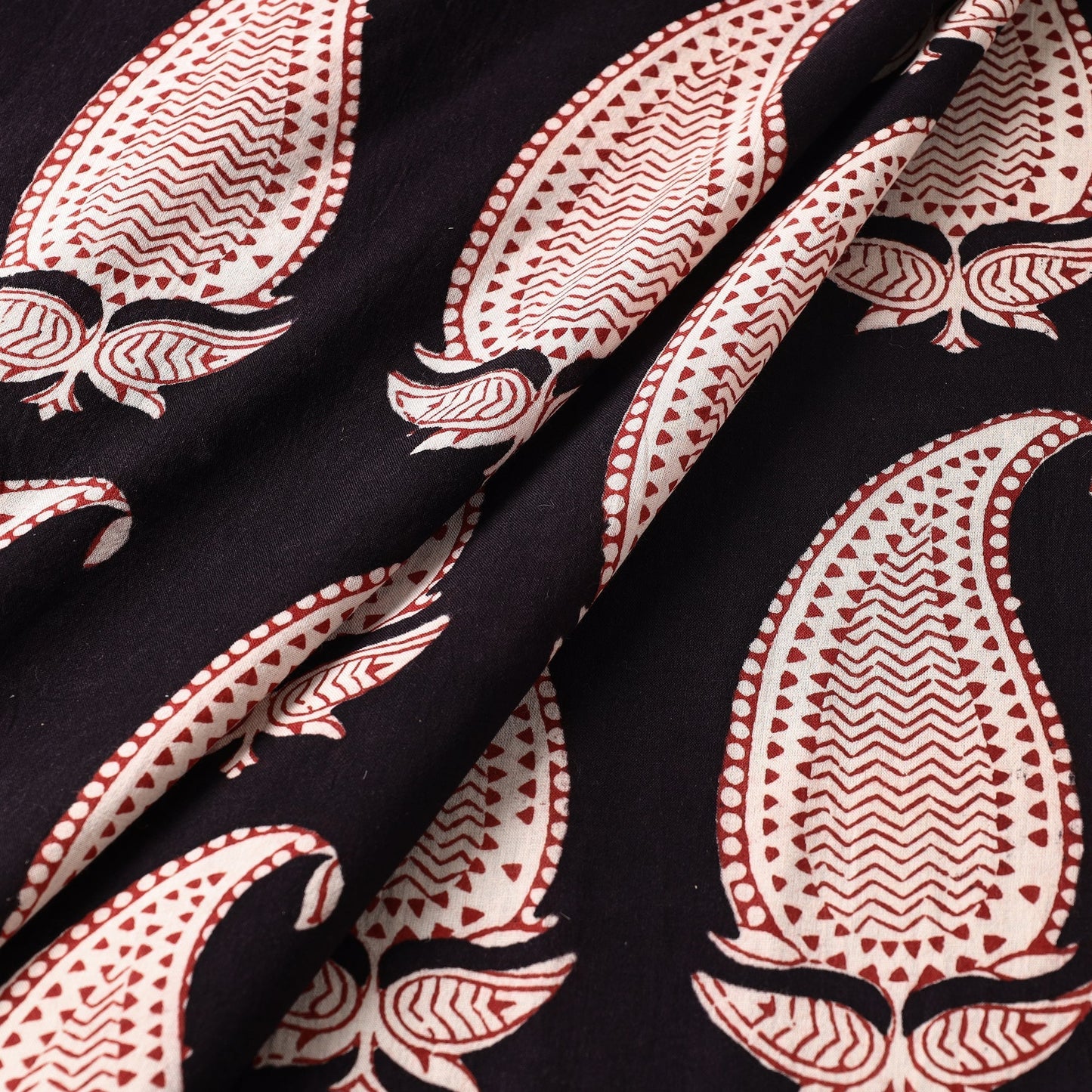 Buy Bagh Block Printed Natural Dyed Cotton Fabric Online at iTokri.com