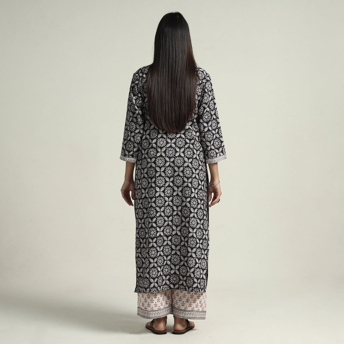 Buy Bagh Block Printed Cotton Kurta with Palazzo & Dupatta Set 04 Online at iTokri.com