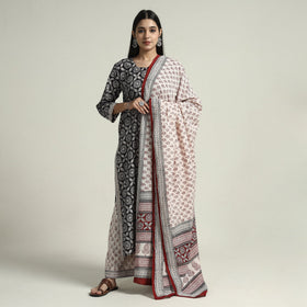 Buy Bagh Block Printed Cotton Kurta with Palazzo & Dupatta Set 04 Online at iTokri.com