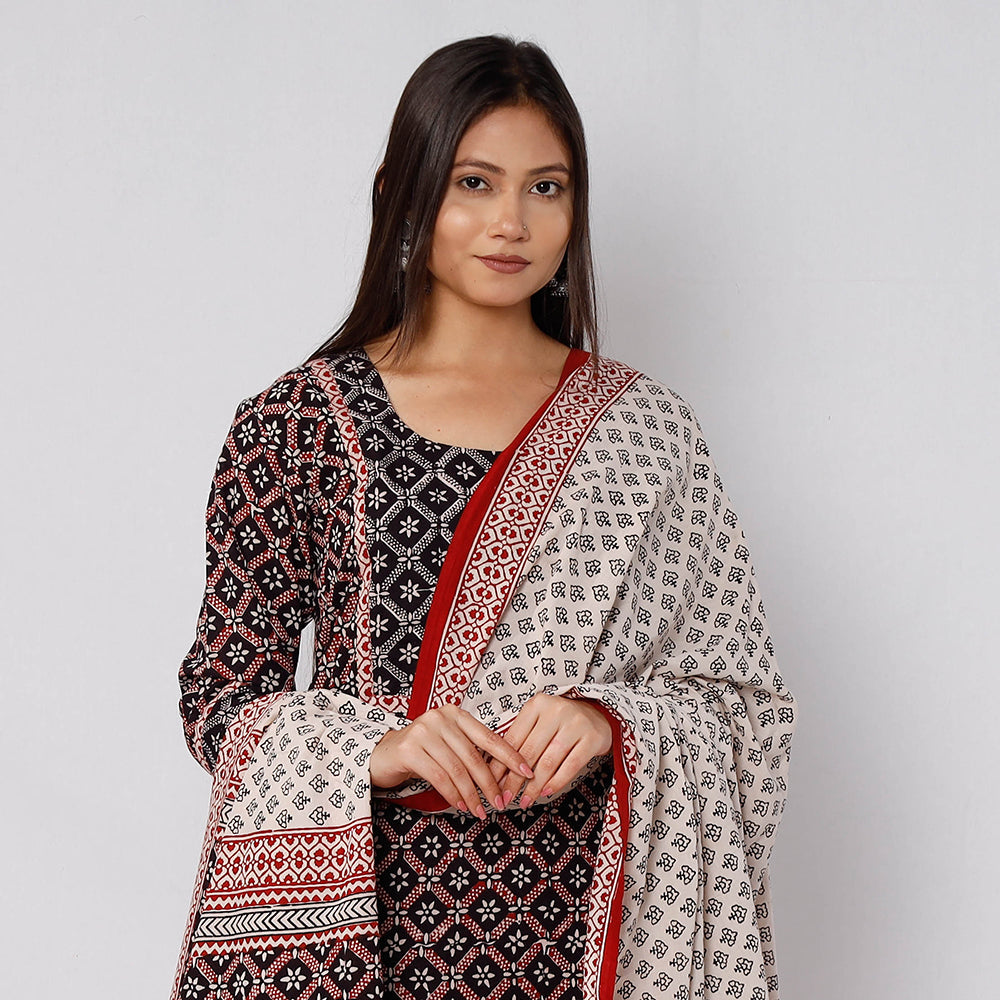Buy Bagh Block Printed Cotton Long Kurta with Palazzo & Dupatta Set 06 Online l iTokri.com