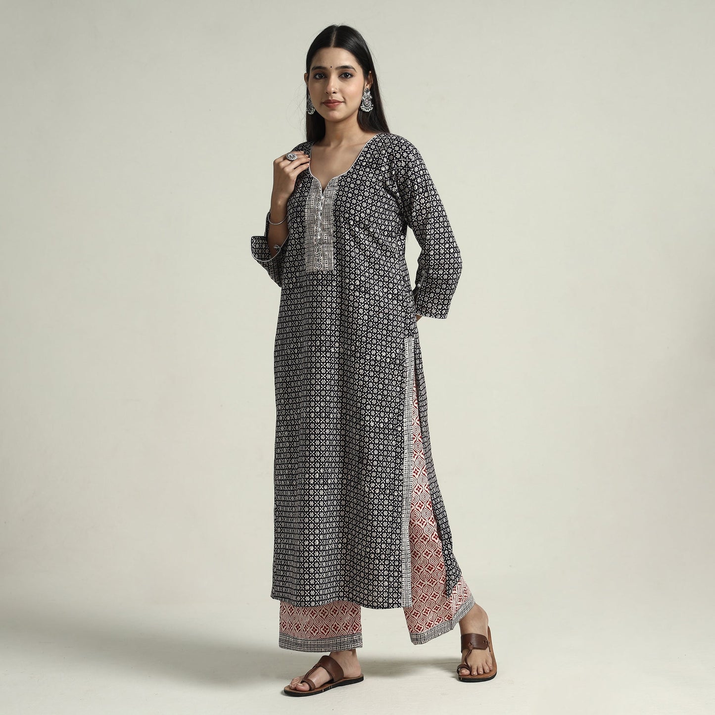  Bagh Block Printed Cotton Kurta with Palazzo & Dupatta Set 09 