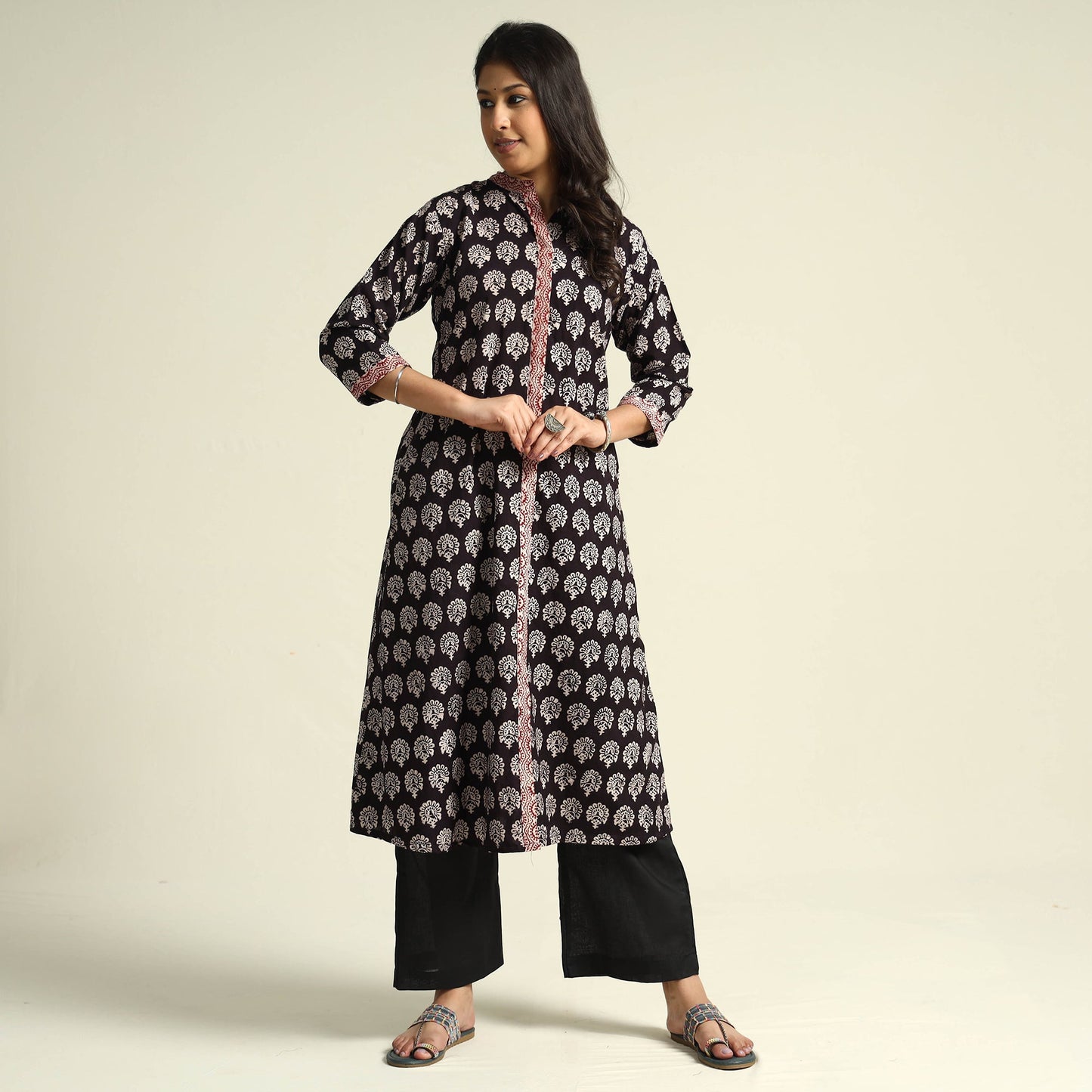Buy Bagh Block Printing Cotton Kurta with Palazzo & Dupatta Set Online at iTokri.com