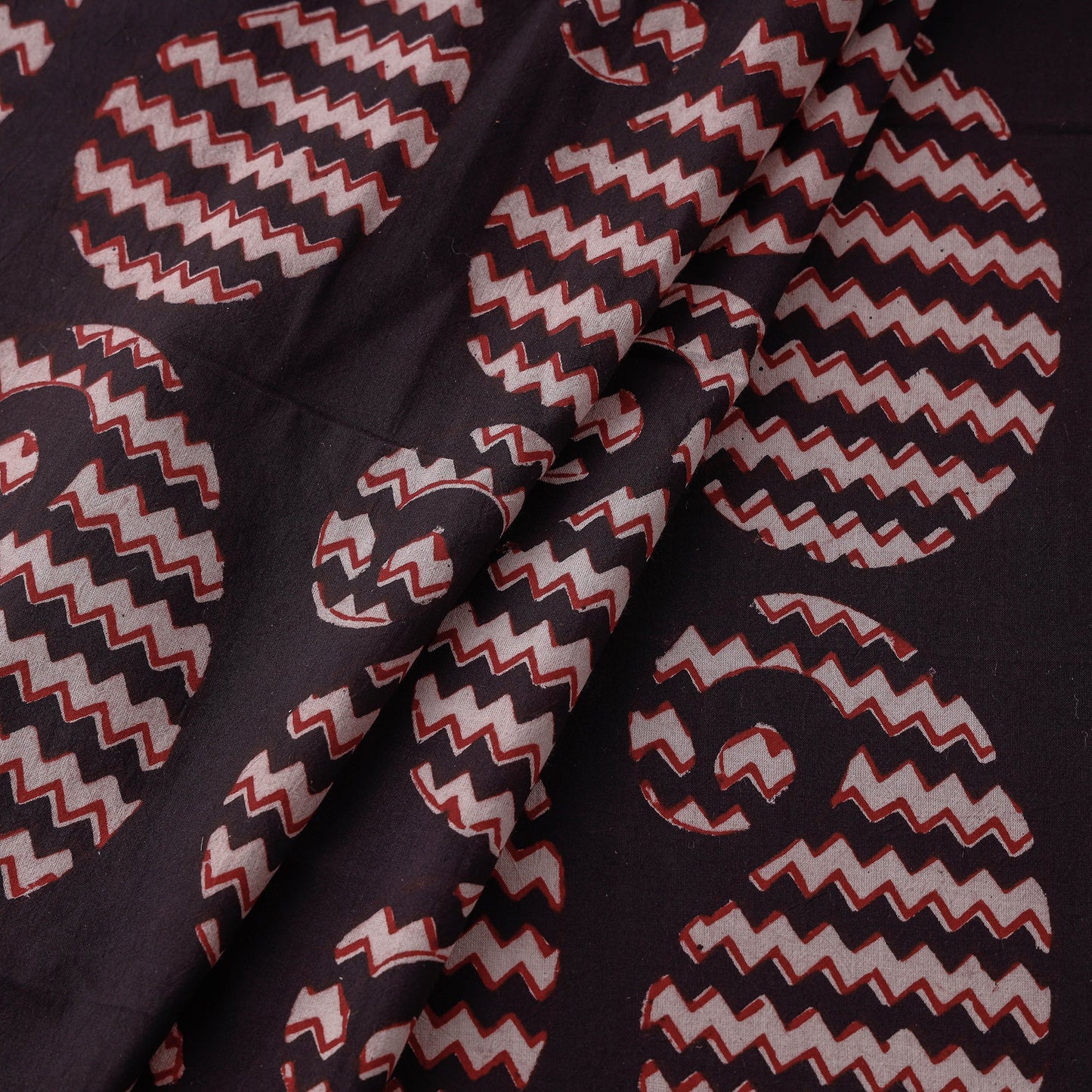  Bagh Block Printed Natural Dyed Cotton Fabric Online at iTokri.com