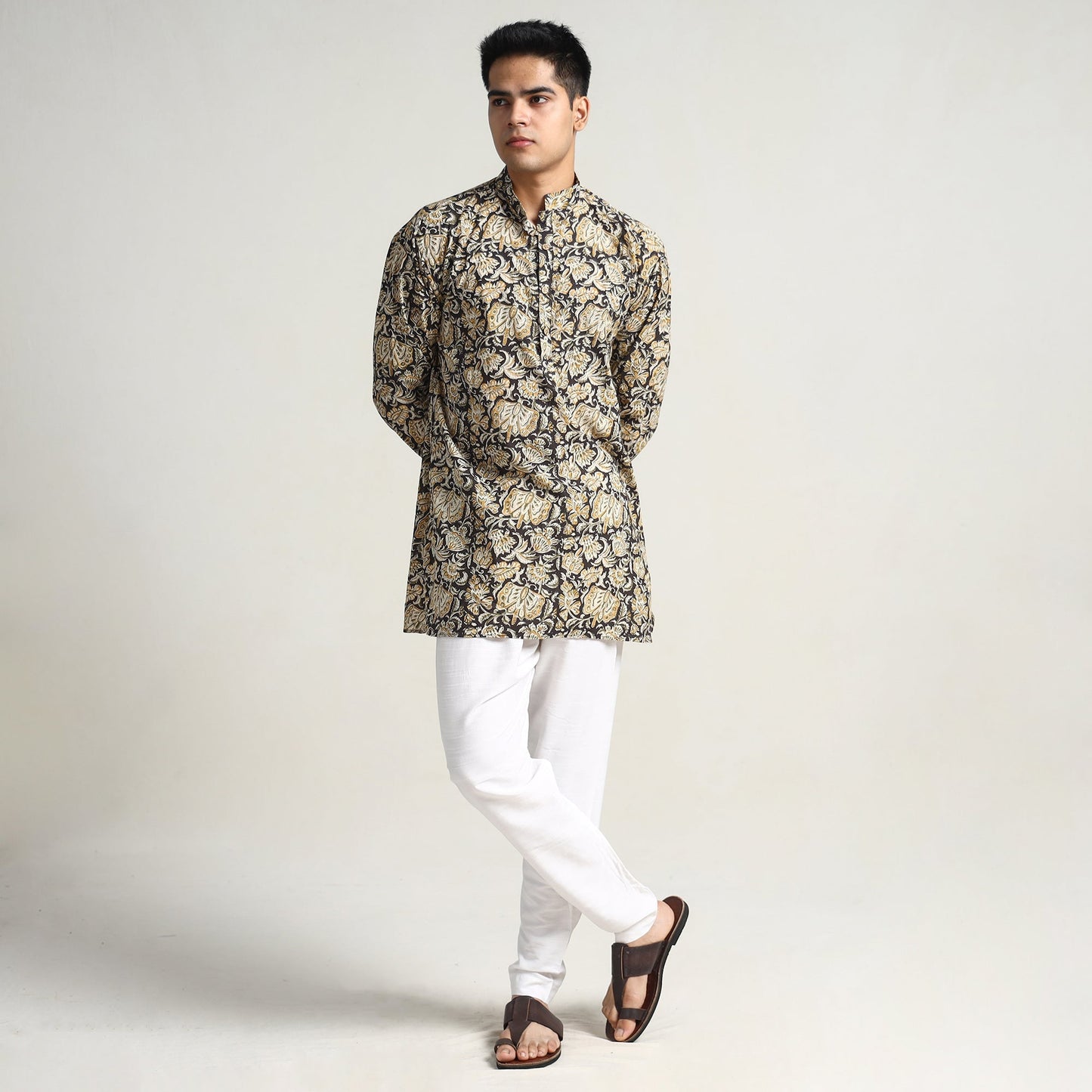 Buy Bagru Block Printed Cotton Men Short Kurta 13 Online at iTokri.com