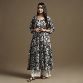 Buy Bagru Hand Block Printed Cotton A-Line Kurta Online at iTokri.com