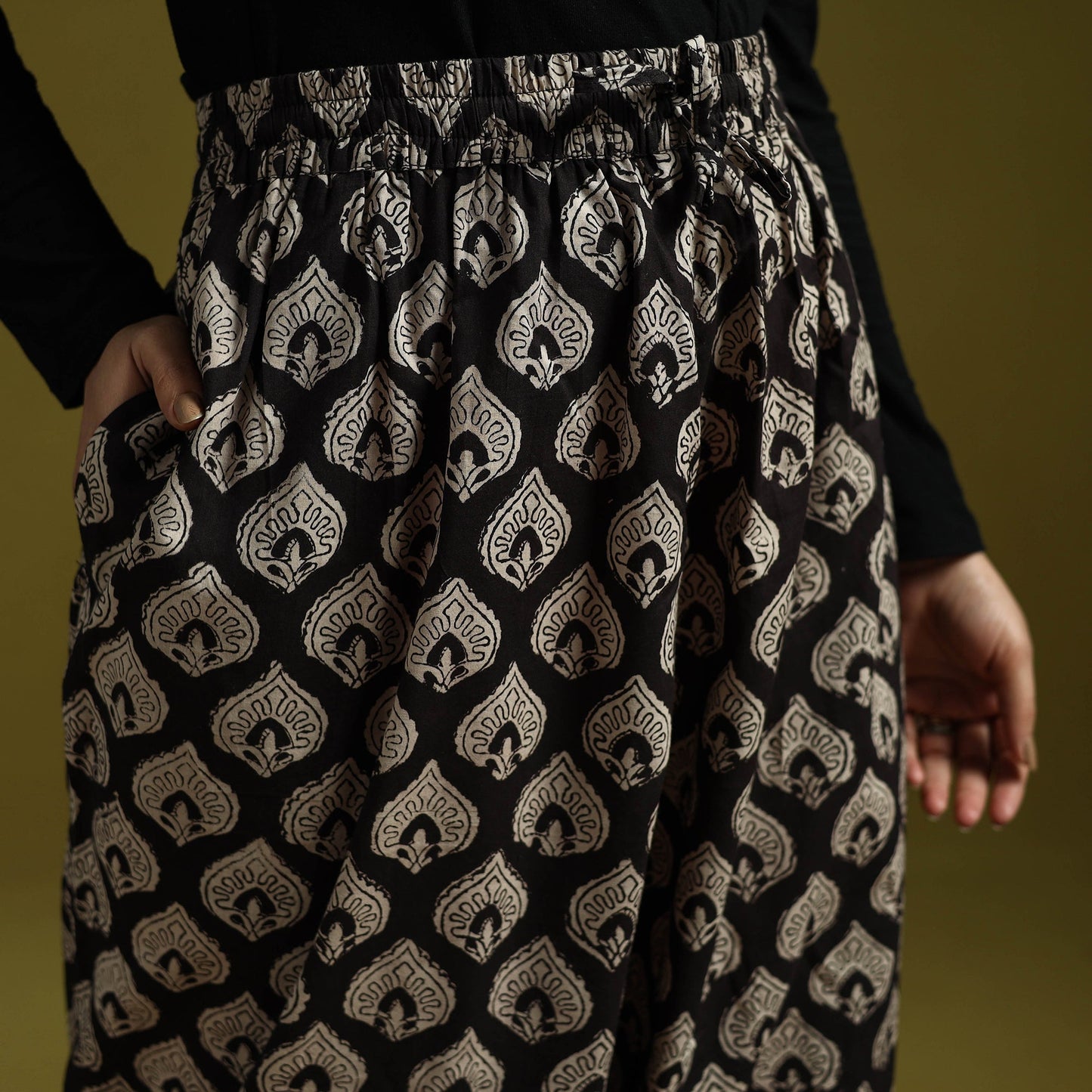 Black - bagru natural dyed cotton harem pant 17