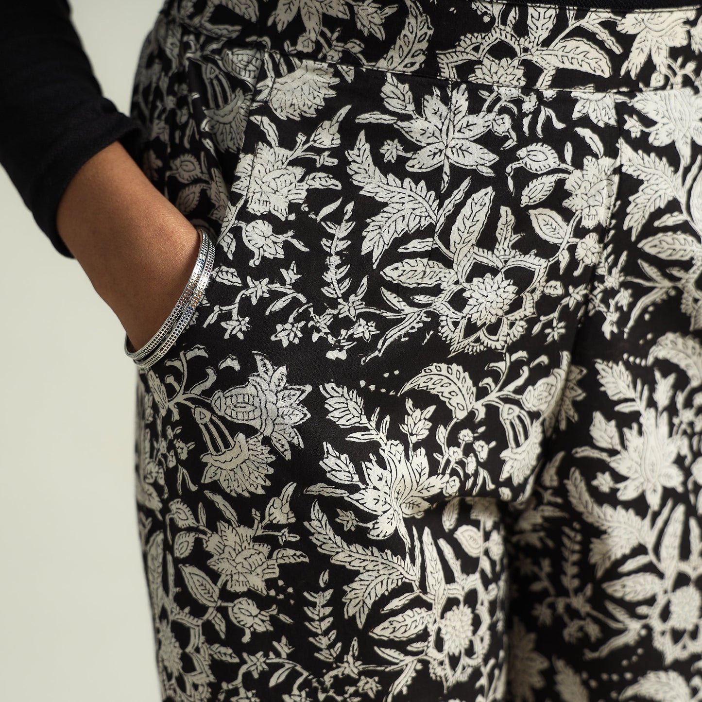 Buy Bagru Block Printed Cotton Elasticated Palazzo Online at iTokri.com