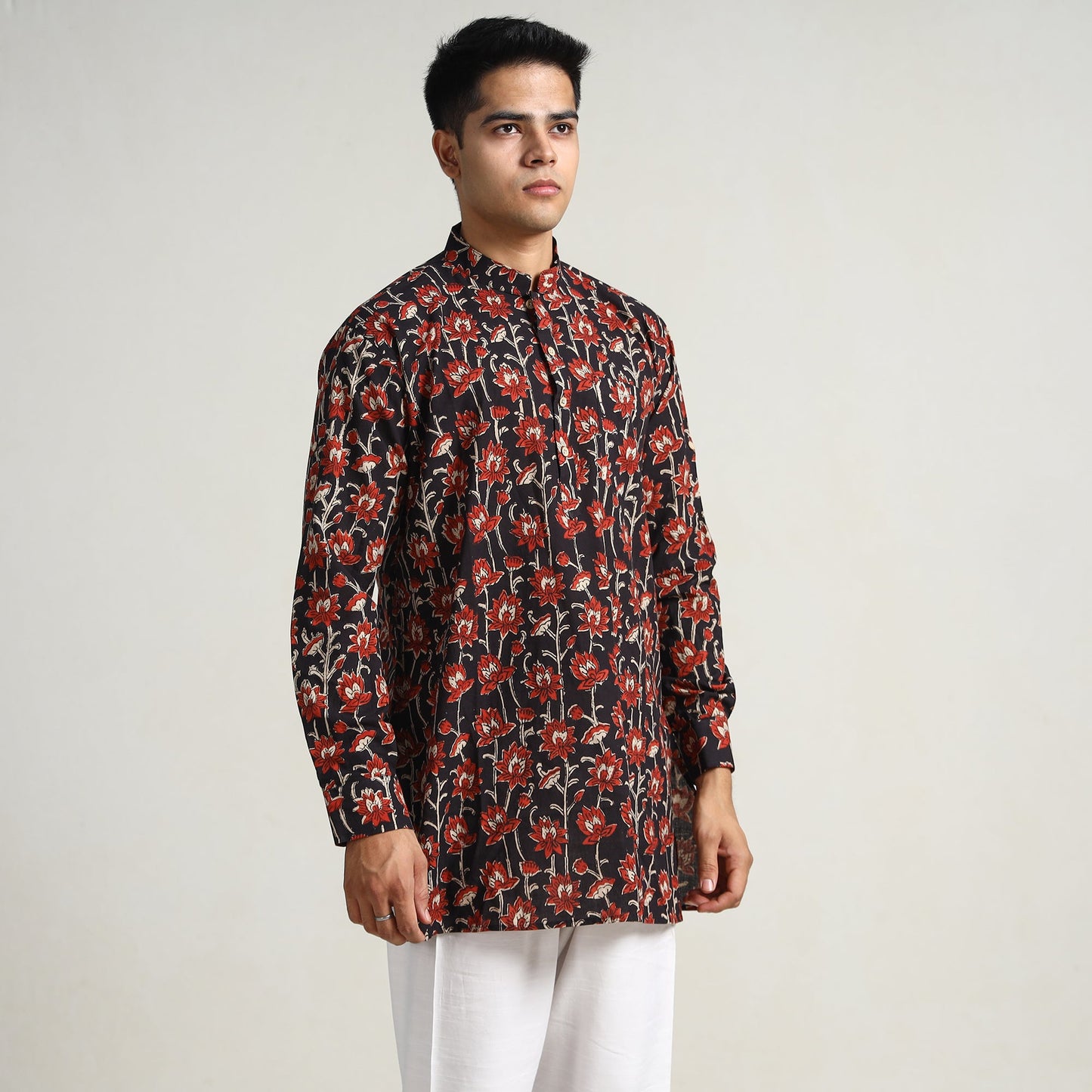 Buy Bagru Block Printed Cotton Men Short Kurta 04 Online at iTokri.com