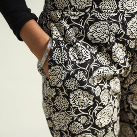 Buy Bagru Block Printed Cotton Tapered Pant Online at iTokri.com