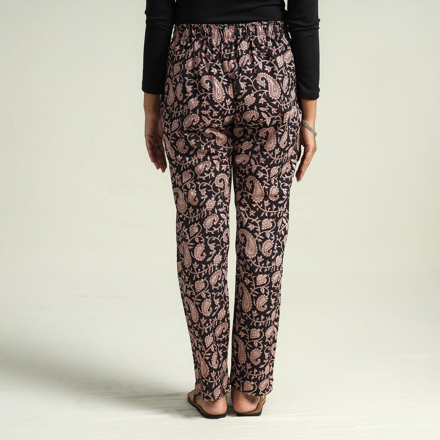  Bagru Block Printed Cotton Tapered Pant 