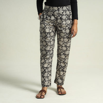 Buy Bagru Block Printed Cotton Tapered Pant Online at iTokri.com