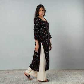 Buy Bandhani Tie-dye Cotton Long Straight Kurta Online at iTokri.com