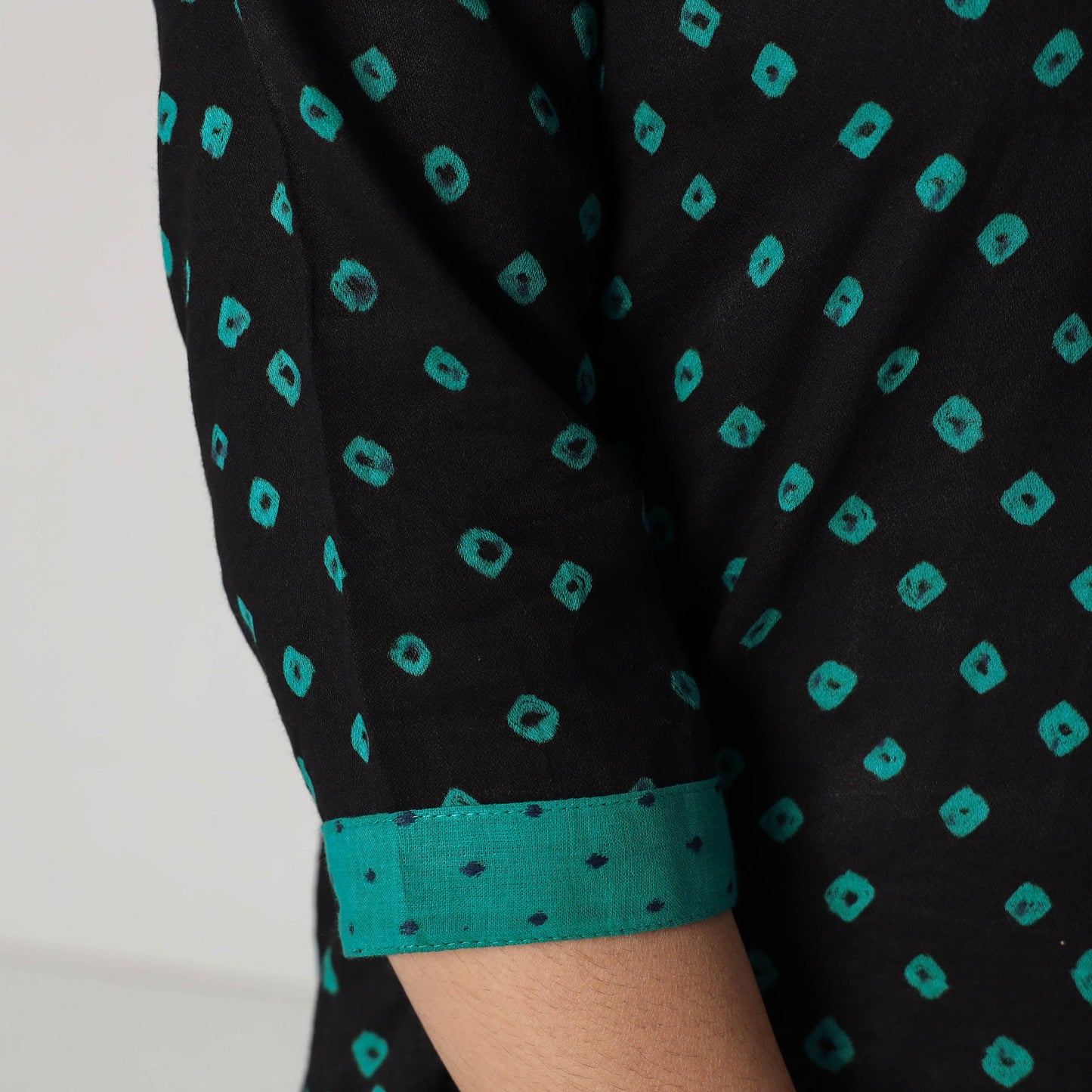  Bandhani Tie-dye Cotton Long Straight Kurta for Women